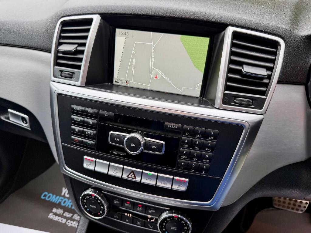 MERCEDES-BENZ M CLASS