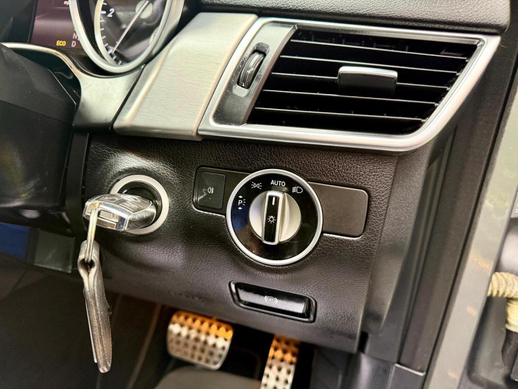 MERCEDES-BENZ M CLASS