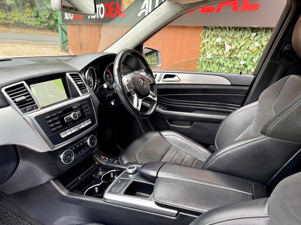 MERCEDES-BENZ M CLASS