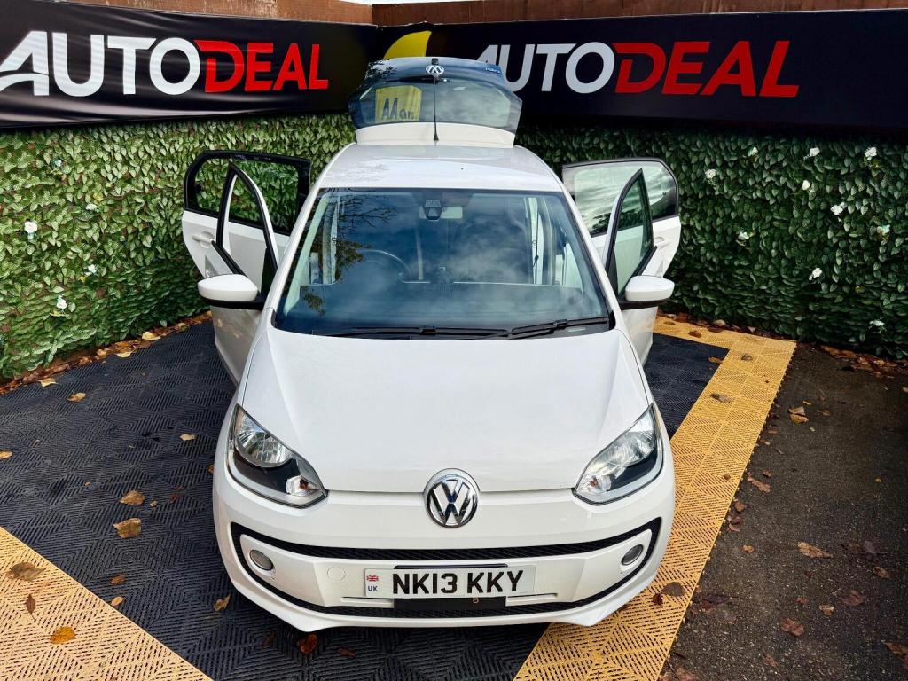 VOLKSWAGEN UP