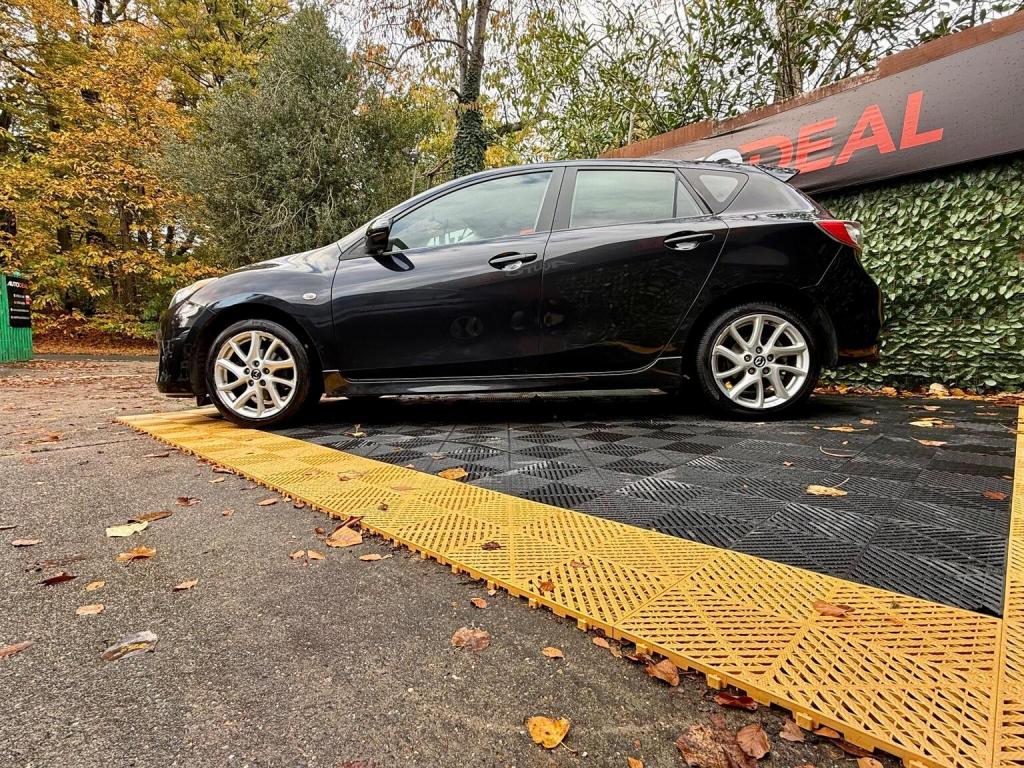 MAZDA MAZDA3