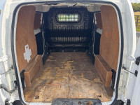 NISSAN E-NV200
