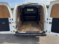NISSAN E-NV200