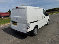 NISSAN E-NV200