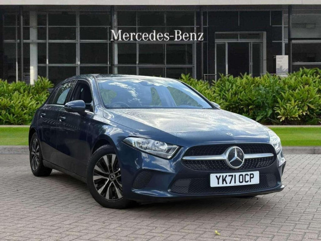 MERCEDES-BENZ A CLASS 1.3 A180 SE