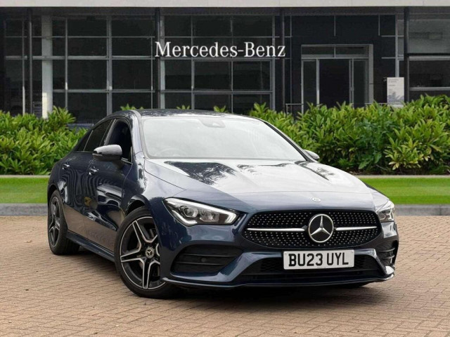 MERCEDES-BENZ CLA 2.0 CLA220d AMG Line