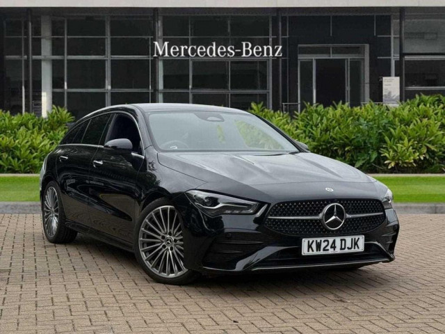MERCEDES-BENZ CLA 2.0 CLA220d AMG Line