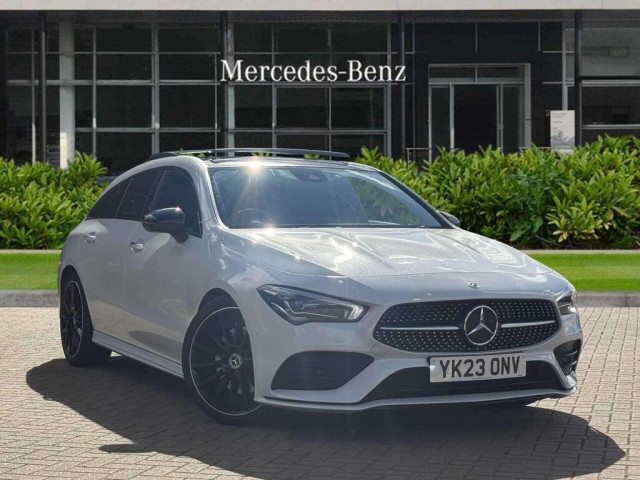 MERCEDES-BENZ CLA 1.3 CLA200 AMG Line Night Edition