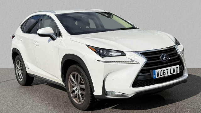 LEXUS NX 2.5 300h Luxury