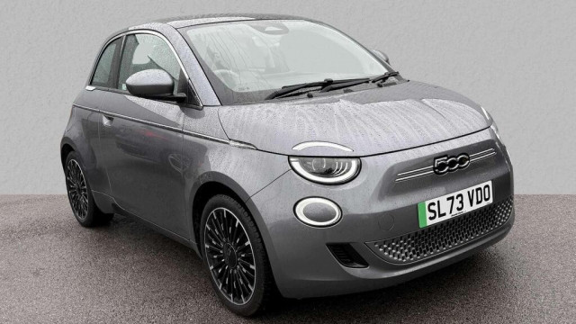 FIAT 500E 42kw 118hp Electric La Prima By Bocelli