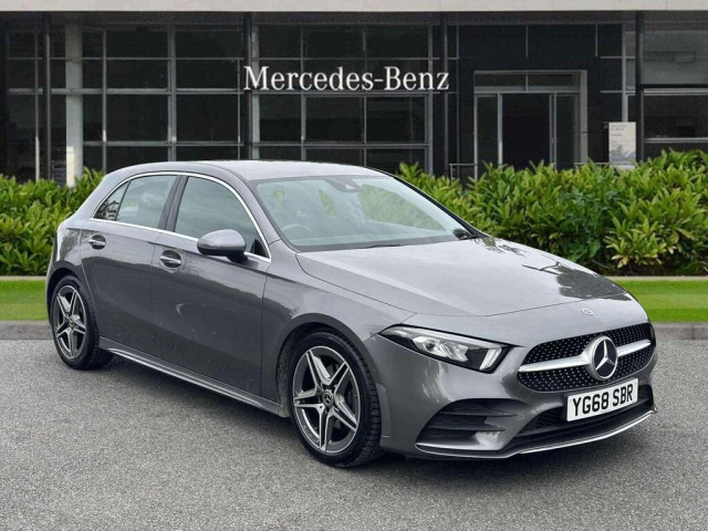 MERCEDES-BENZ A CLASS 1.3 A200 AMG Line