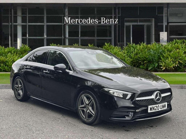 MERCEDES-BENZ A CLASS 1.3 A200 AMG Line