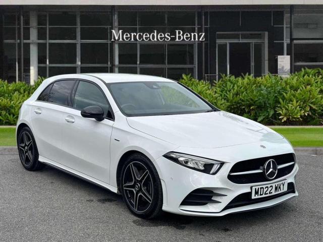 MERCEDES-BENZ A CLASS 1.3 A200 AMG Line Edition