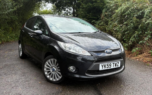 FORD FIESTA 1.4 Titanium