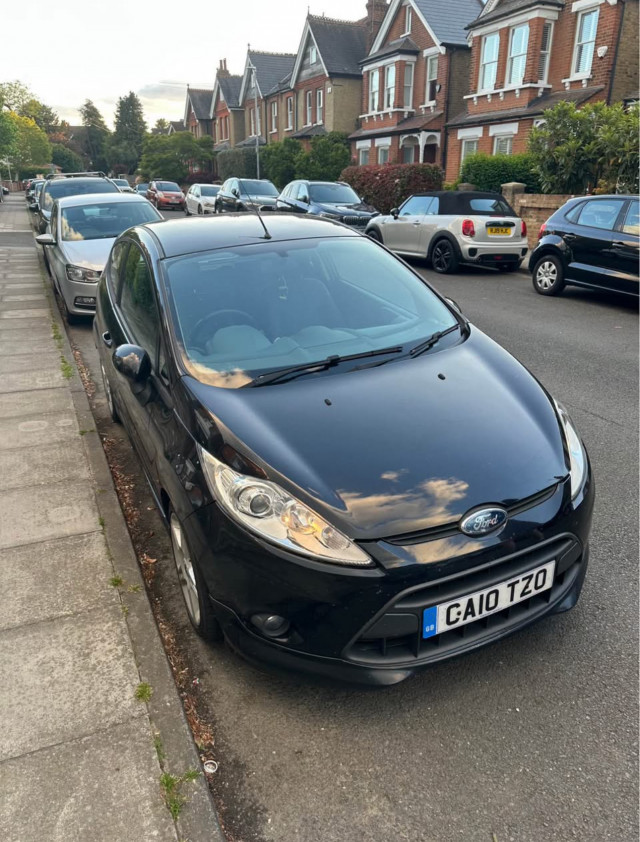 FORD FIESTA 1.6 TD Zetec S