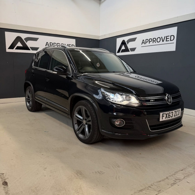 VOLKSWAGEN TIGUAN 2.0 TDI BlueMotion Tech R-Line