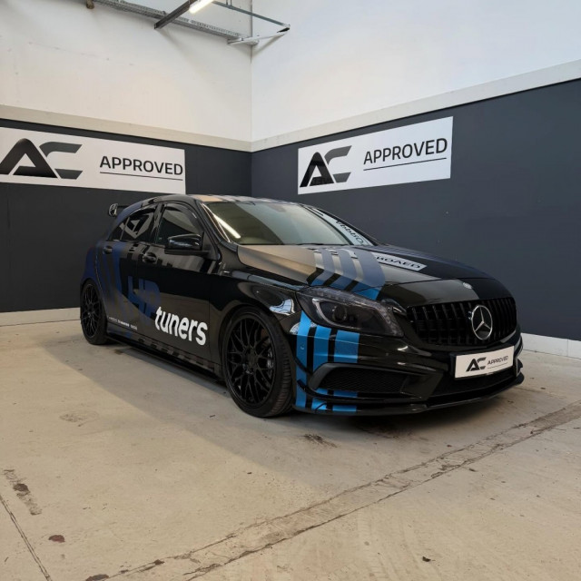 MERCEDES-BENZ A CLASS 2.0 A45 AMG