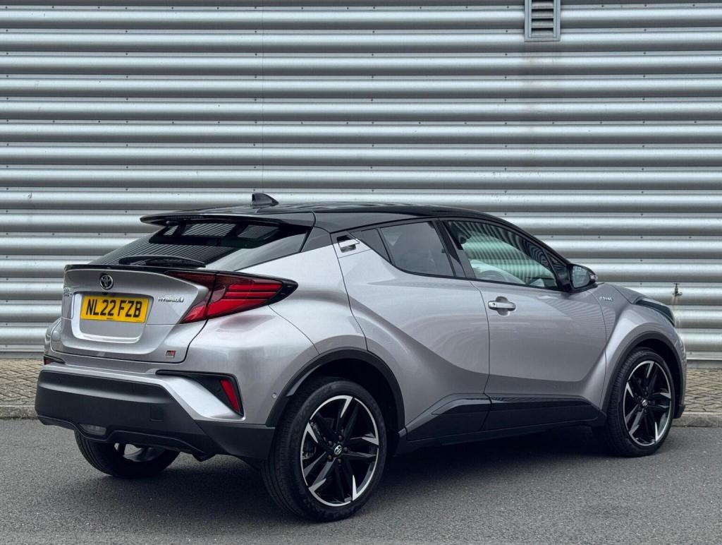TOYOTA C-HR