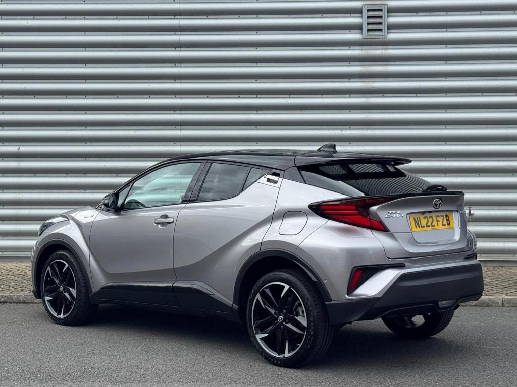 TOYOTA C-HR