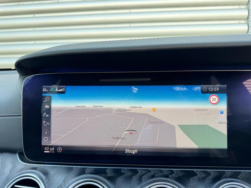 MERCEDES-BENZ E CLASS