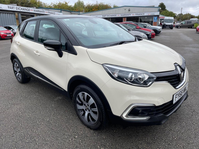RENAULT CAPTUR