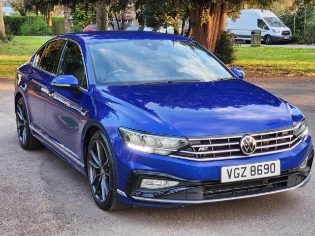 VOLKSWAGEN PASSAT 1.5 TSI EVO R-Line DSG Euro 6 (s/s) 4dr