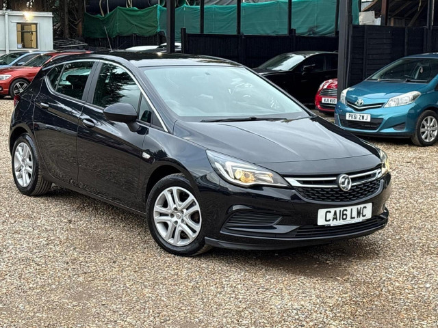 VAUXHALL ASTRA 1.4i Design Euro 6 5dr