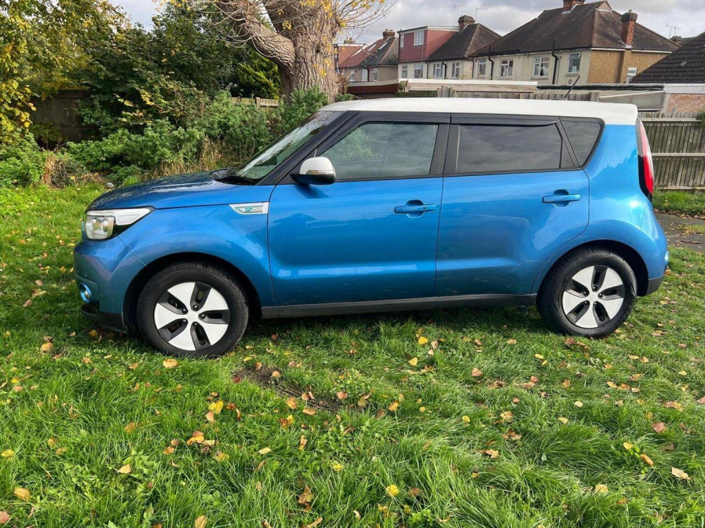 KIA SOUL