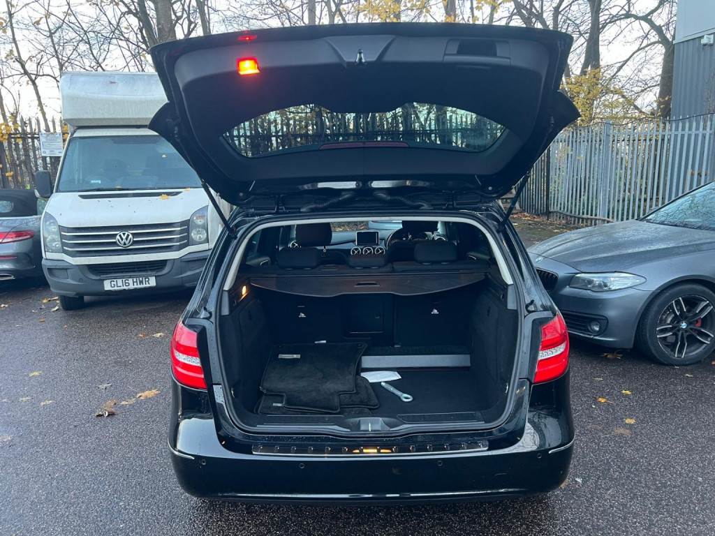 MERCEDES-BENZ B CLASS