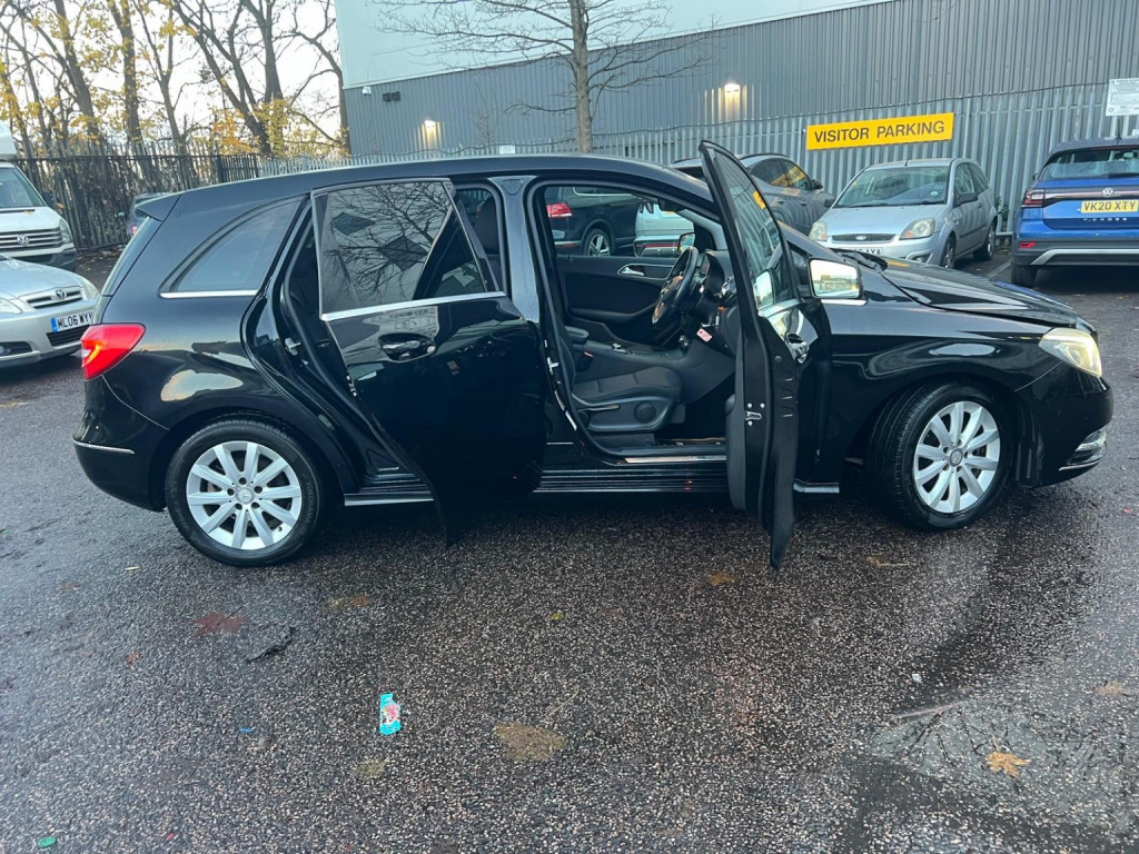 MERCEDES-BENZ B CLASS