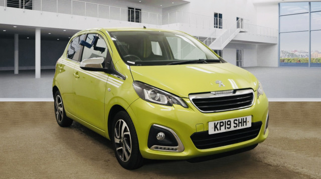 PEUGEOT 108 1.0 Collection