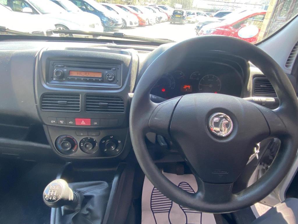 VAUXHALL COMBO