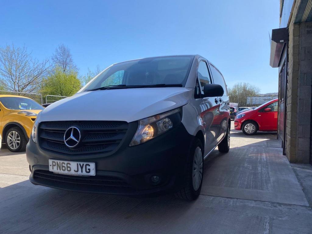 MERCEDES-BENZ VITO