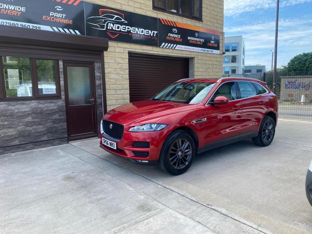 JAGUAR F-PACE