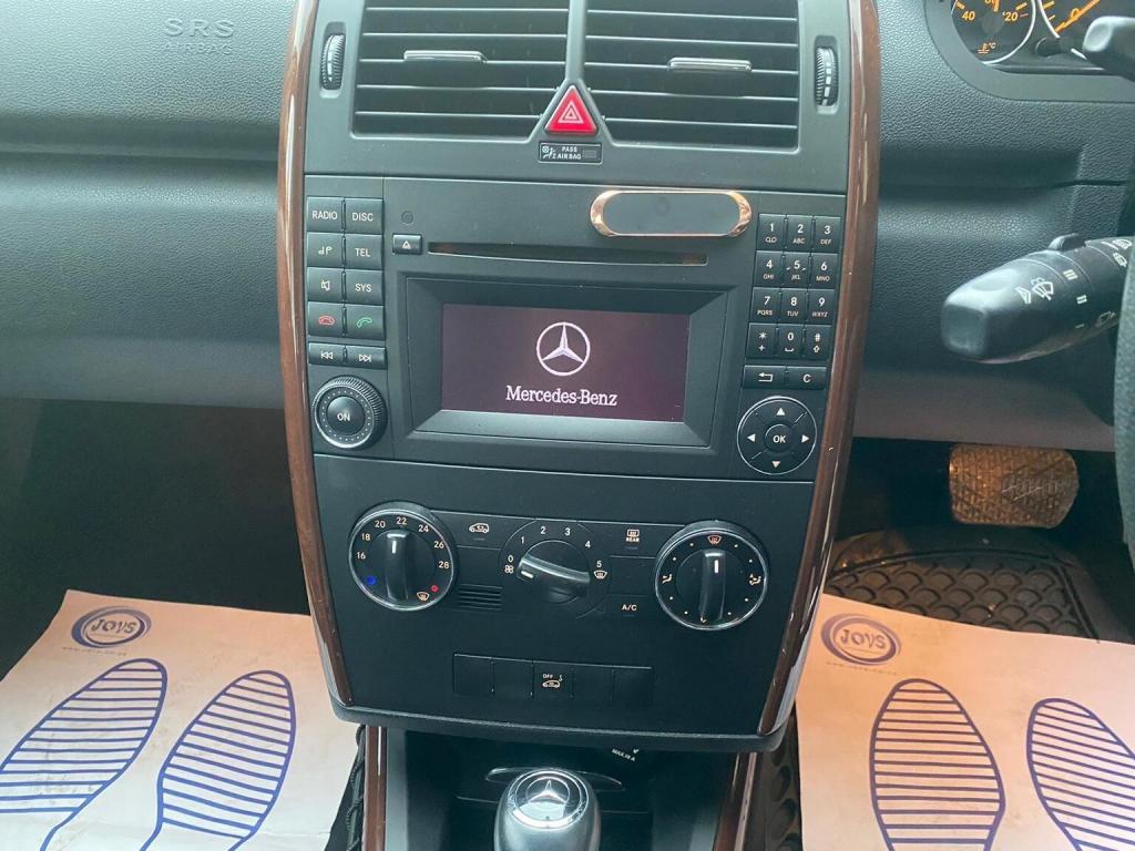 MERCEDES-BENZ A CLASS