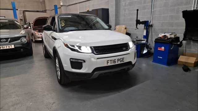 LAND ROVER RANGE ROVER EVOQUE
