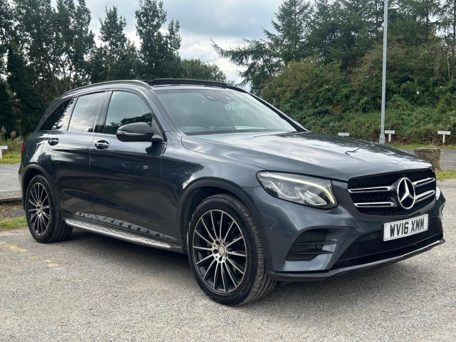 MERCEDES-BENZ