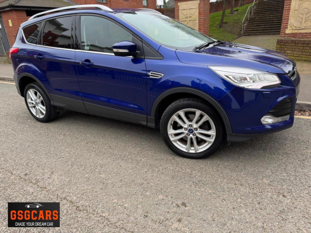 FORD KUGA