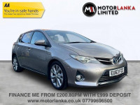 TOYOTA AURIS