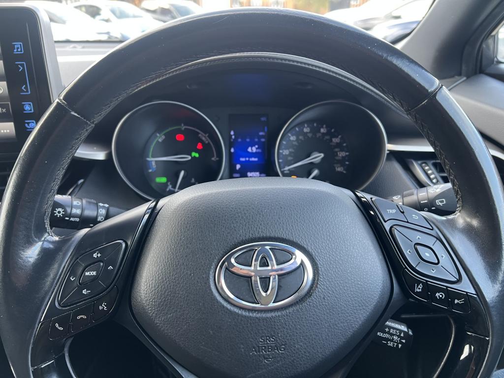 TOYOTA C-HR