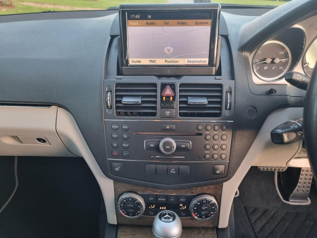 MERCEDES-BENZ C CLASS