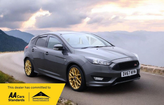 FORD FOCUS 1.5 TDCi ST-Line Euro 6 (s/s) 5dr