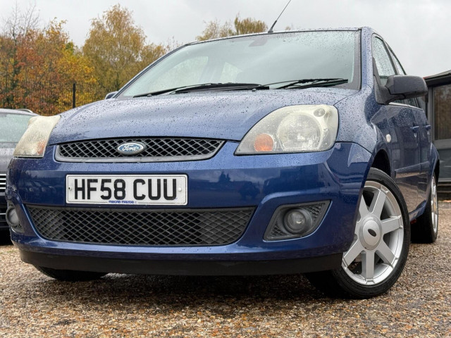 FORD FIESTA 1.25 Zetec Blue Edition 5dr