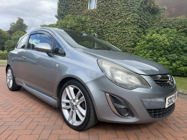 VAUXHALL CORSA 1.4 16V SRi