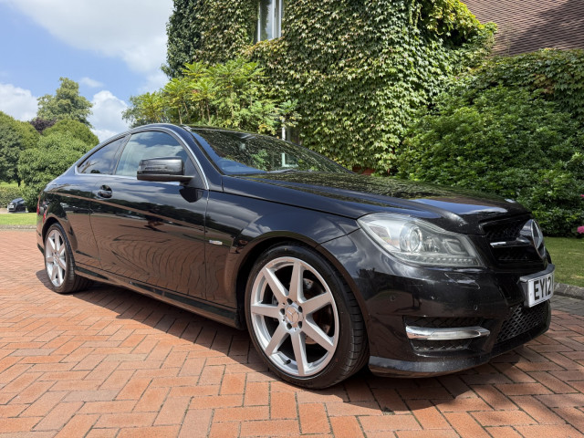 MERCEDES-BENZ C CLASS 2.1 C220 CDI BlueEfficiency AMG Sport