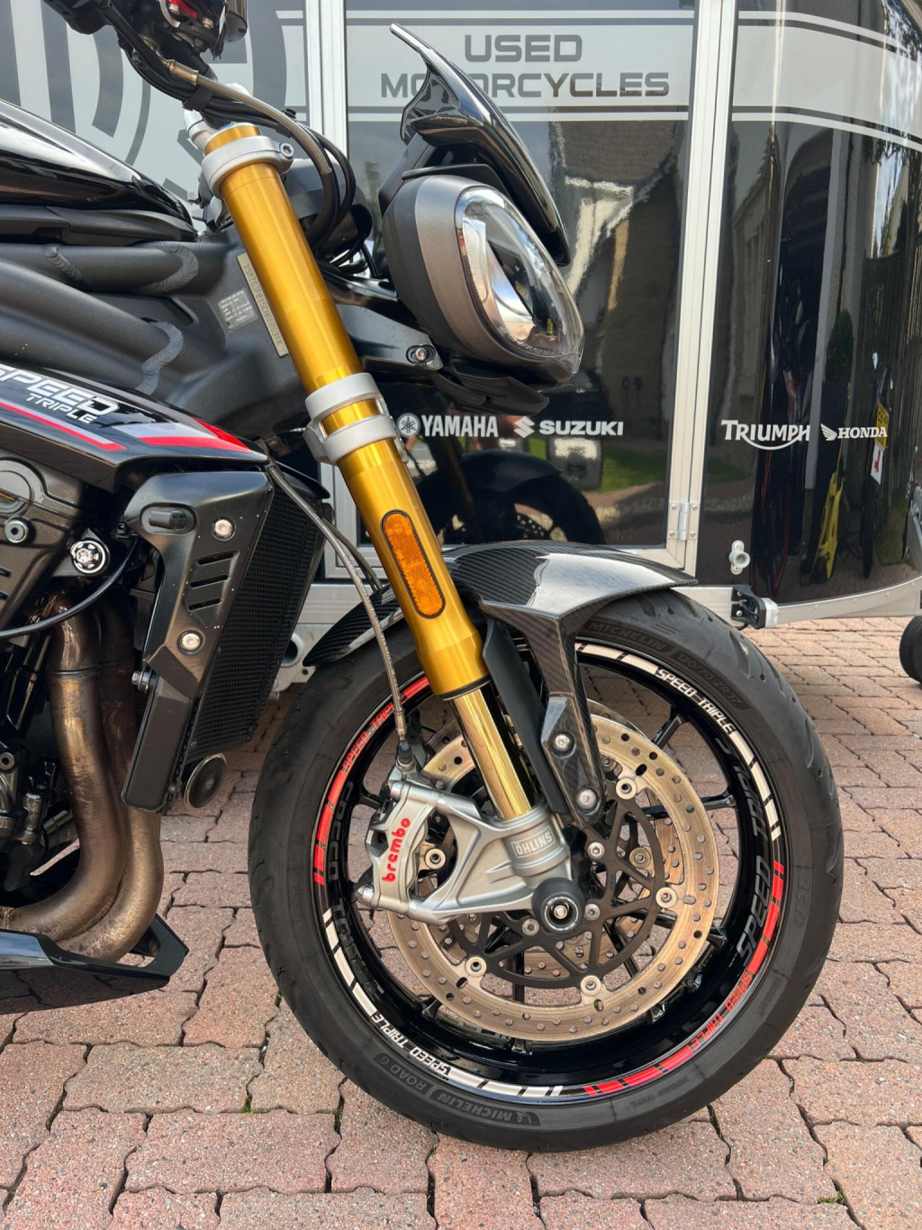 TRIUMPH SPEED TRIPLE 1200