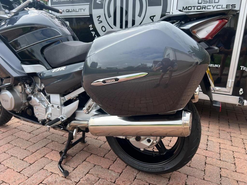 YAMAHA FJR1300