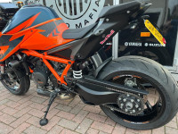 KTM 1290 SUPER DUKE R