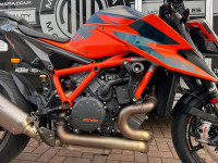 KTM 1290 SUPER DUKE R