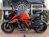 KTM 1290 SUPER DUKE R